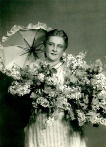 Елена Митрофановна Шатрова Елена Митрофановна Шатрова, актриса