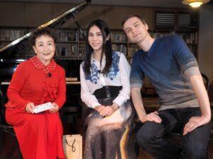 Певица Токико Като, Нацуки Сугавара, Виталий Сунцев Певица Токико Като, Нацуки Сугавара, Виталий Сунцев