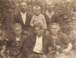 Семья Кузьмы Смирнова Семья Кузьмы Смирнова.