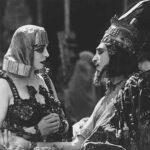 Фрагмент из фильма Дэвида Уорка Гриффита «Нетерпимость»