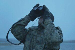 Кадр из фильма "Выход" Кадр из фильма "Выход"