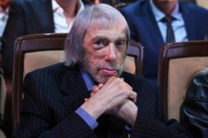 Э. Артемьев Э. Артемьев