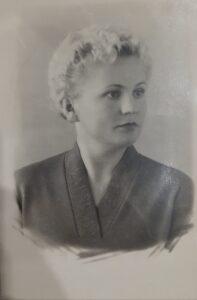 Бабушка Софьи Сергеевой Бабушка Софьи Сергеевой