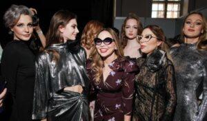 Орнелла Мути и Найке Ривелли. Московская неделя моды Орнелла Мути и Найке Ривелли. Московская неделя моды