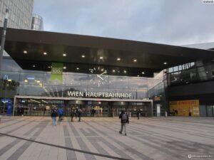 Вокзал Hauptbahnhof Вокзал Hauptbahnhof