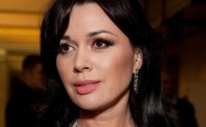 Анастасия Заворотнюк Анастасия Заворотнюк