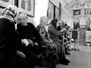 Бабушки в храме Бабушки в храме