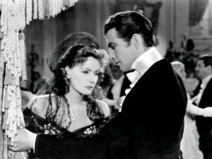 Кадр из фильма "Дама с камелиями" Кадр из фильма "Дама с камелиями"