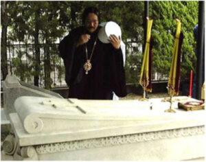 Могила святителя Николая Японского на кладбище Янака в Токио. Наше время. Могила святителя Николая Японского на кладбище Янака в Токио. Наше время.