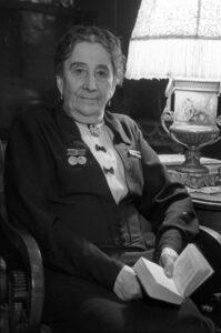 Е. Д. Турчанинова Е. Д. Турчанинова