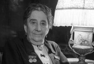 Е. Д. Турчанинова Е. Д. Турчанинова