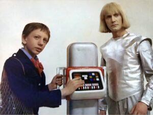 Коля и Вертер. Кадр из фильма "Гостья из будущего" Коля и Вертер. Кадр из фильма "Гостья из будущего"