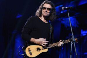 Лидер группы «СерьГа» Сергей Галанин Лидер группы «СерьГа» Сергей Галанин