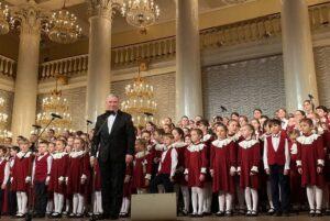 Большой детский хор имени Виктора Сергеевича Попова Большой детский хор имени Виктора Сергеевича Попова
