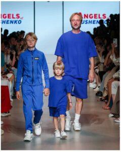 Евгений Плющенко с сыновьями. Неделя моды в Московском парке "Зарядье". Евгений Плющенко с сыновьями. Неделя моды в Московском парке "Зарядье".